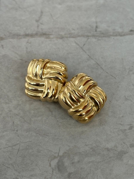 Chunky ball earrings